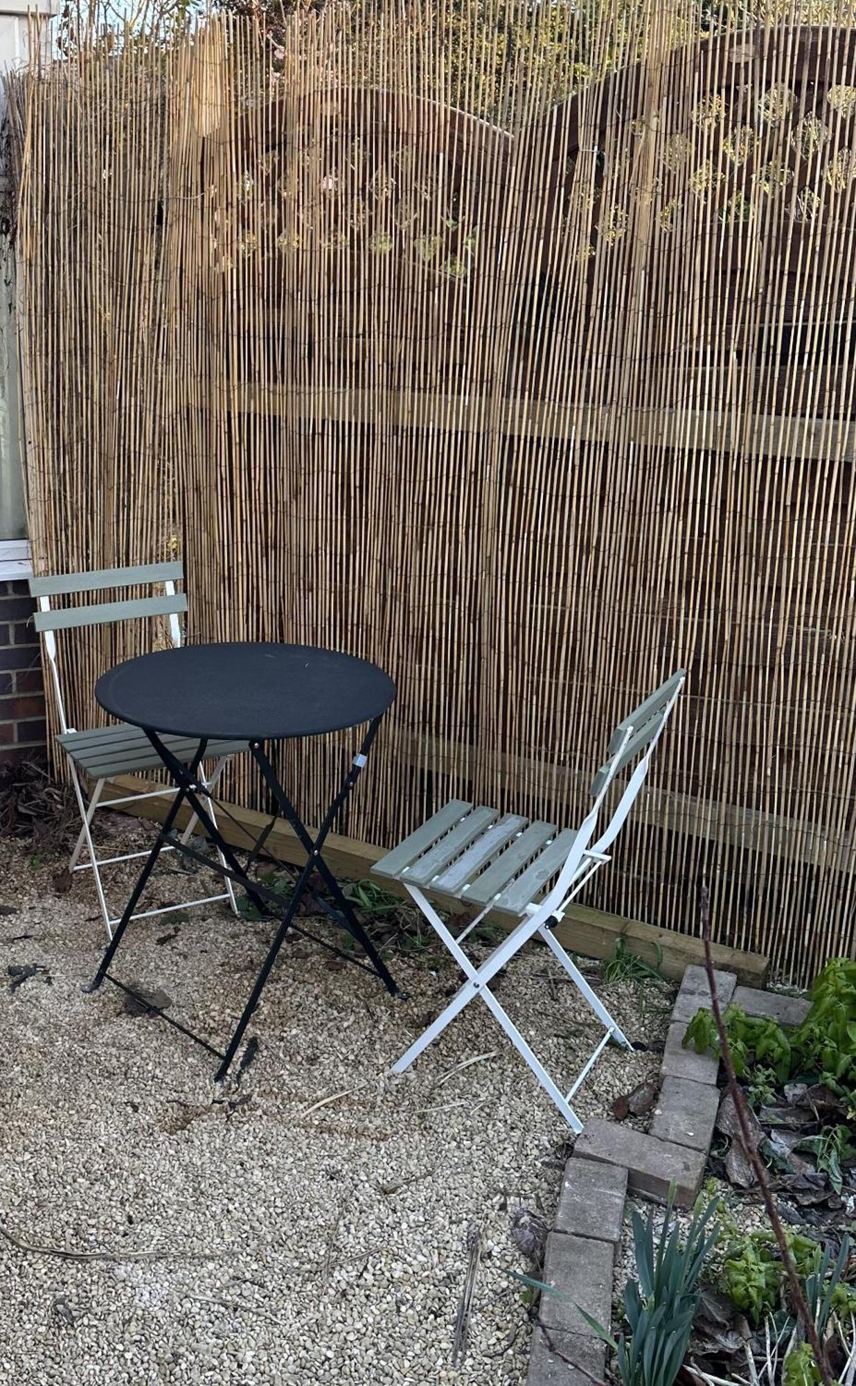 Mini With Private Patio And Free Parking *